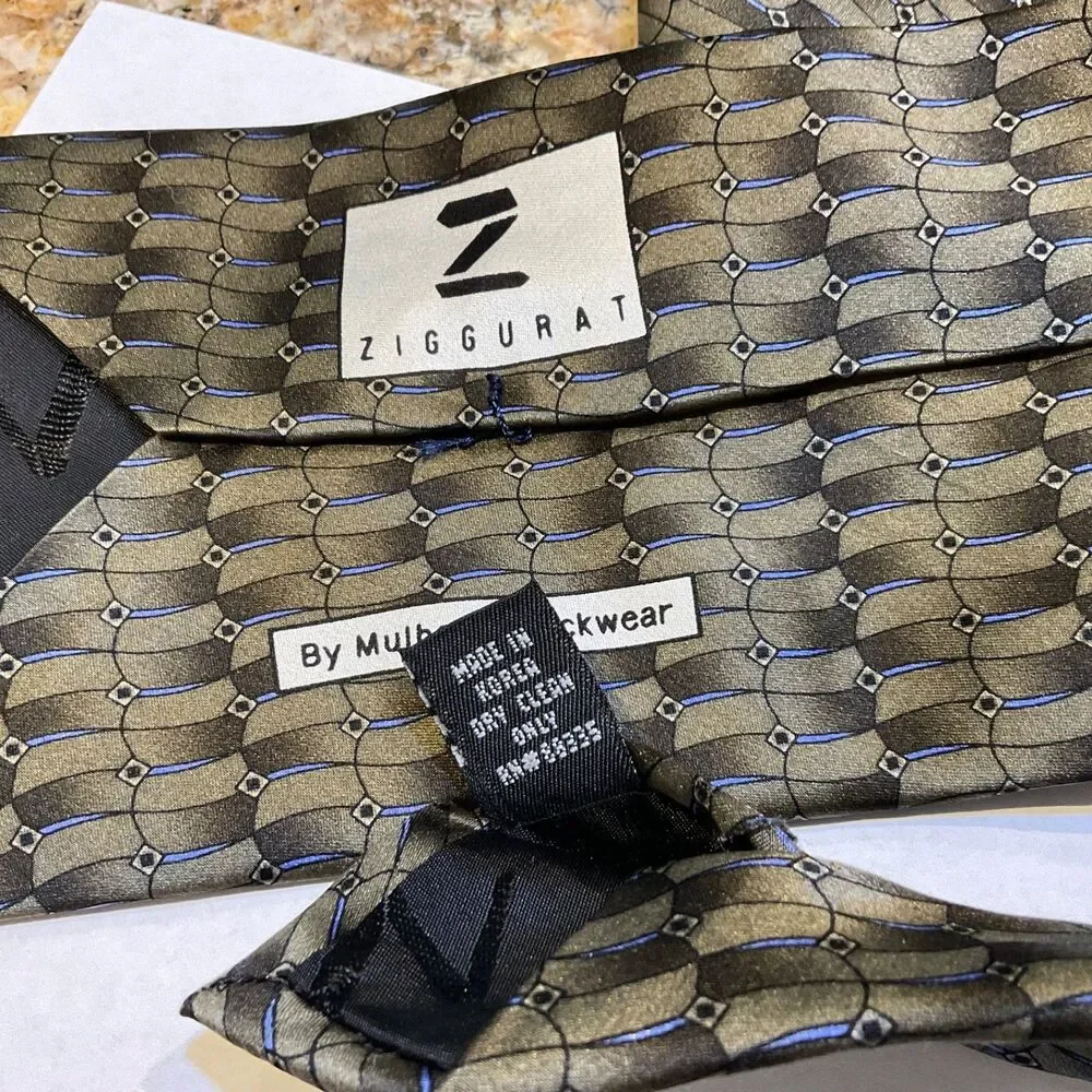 Ziggurat by Mulberry Long silk handmade tie 60.5 L  geometric foulard vintage